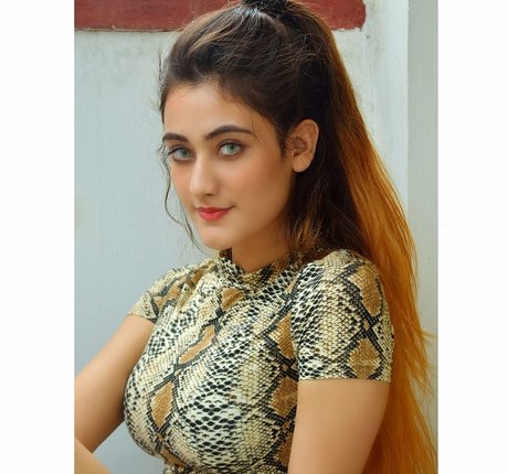 Nidhi Maheshwari model hd galleries