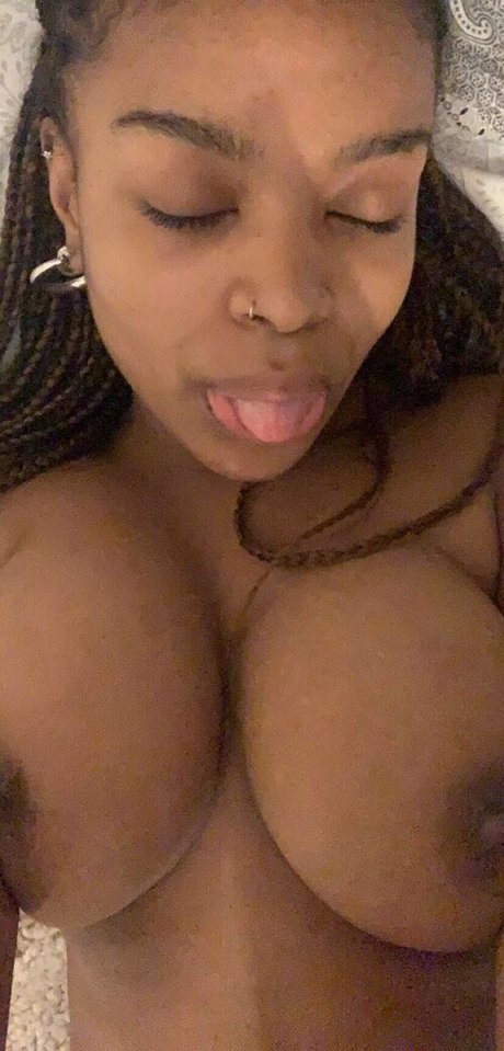 Hell0kittyevie nice star pic