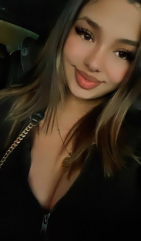 itsashleymedina nice actress pictures