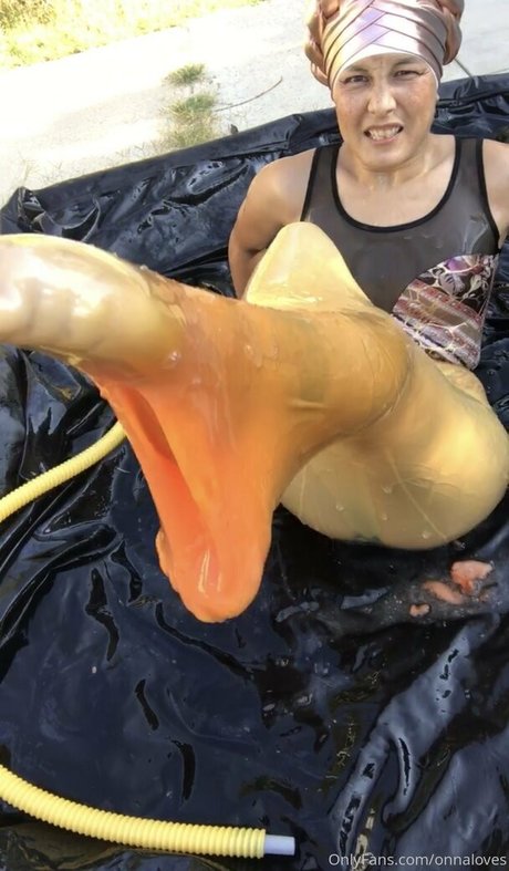 onnaloves hot actress archive