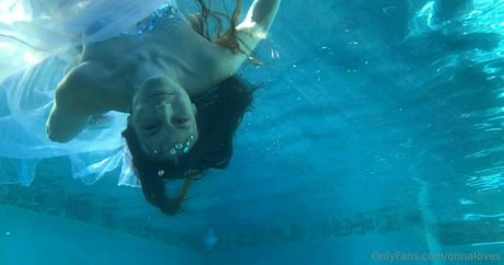 onnaloves sex star photo