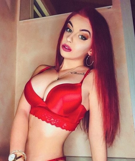 Aicha Bianchi porn model photo