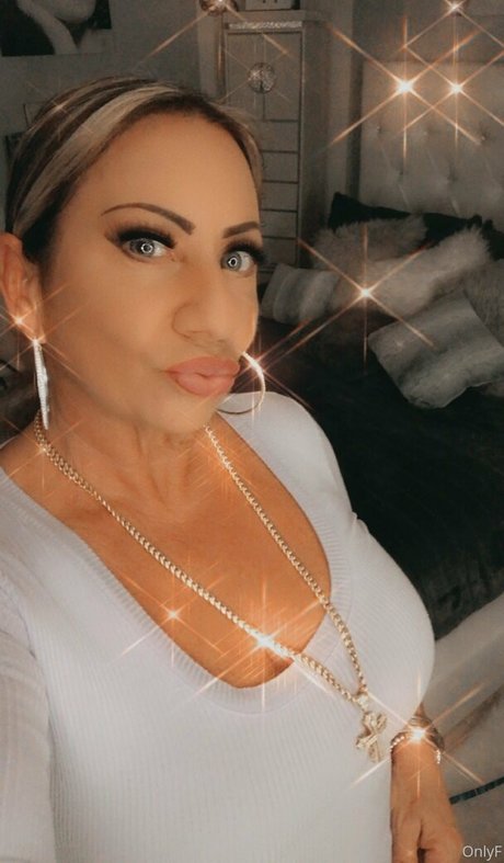 hottotrottots art pornstar gallery