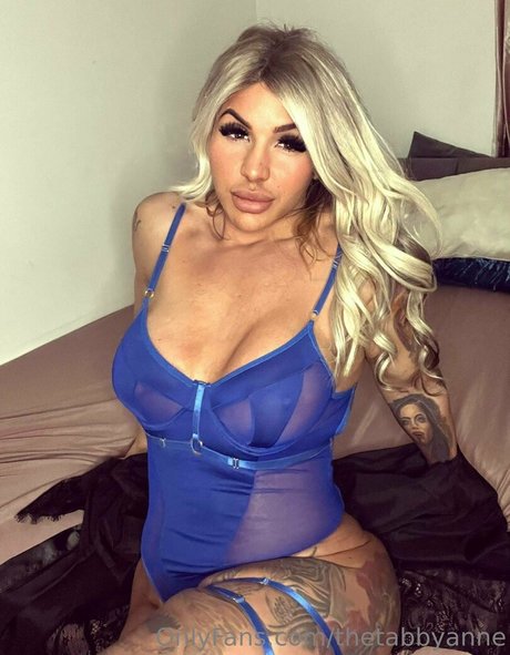 thetabbyanne pornstar naked img