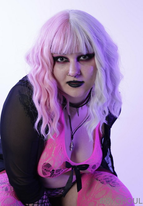 babyghoulbunda sexy star picture