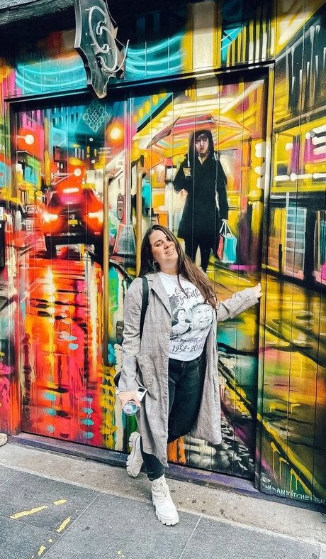 Sapir Sol hot star pictures