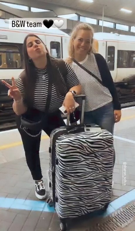 Sapir Sol pornstar hd image