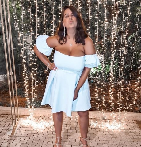 Sapir Sol model nice photos