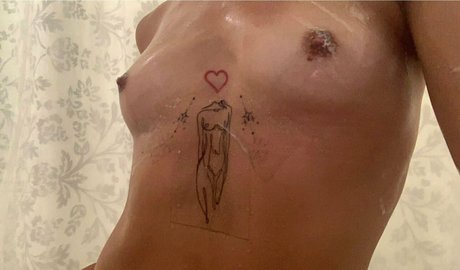 drewcillabb exclusive actress pictures