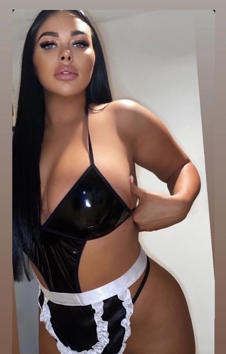 Cori Warke nude star pics