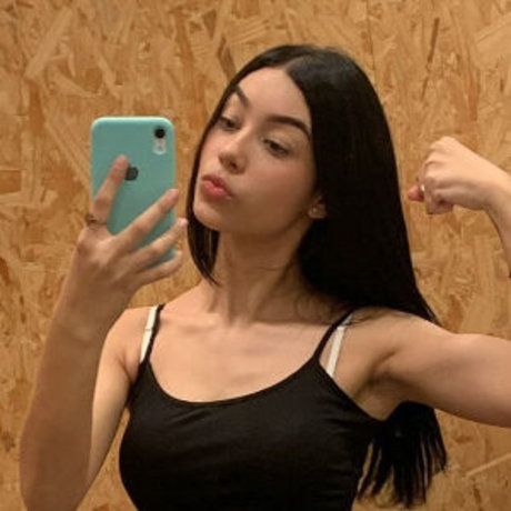 Beatriz Borelli pornstar nude archive