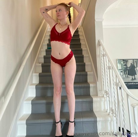 sallyjadee erotic actress pictures