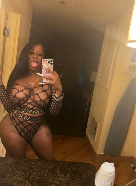 Bubbleazzasia star erotic picture