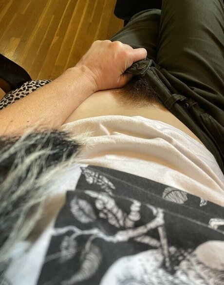 StregaHannah star porn pictures