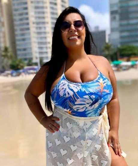 bi anchi00 model pretty gallery