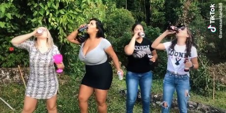 bi anchi00 top star picture