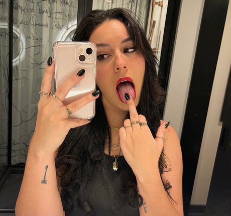 Larissa Cambusano pretty pornstar pics