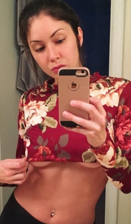 Chaitealexi model adult photo