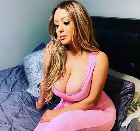 Lupe Ramos star hd gallery