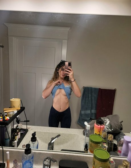 Anastasia Grace hd star photos