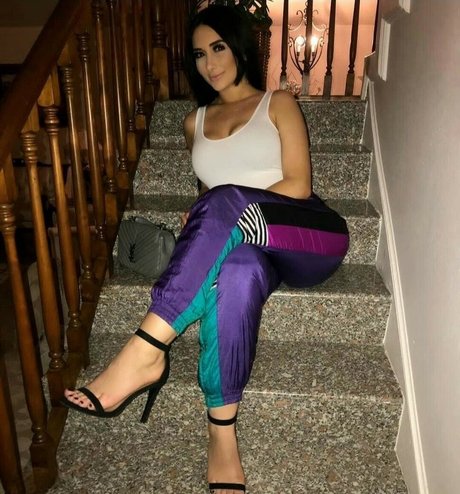 jo ashh nudes actress picture