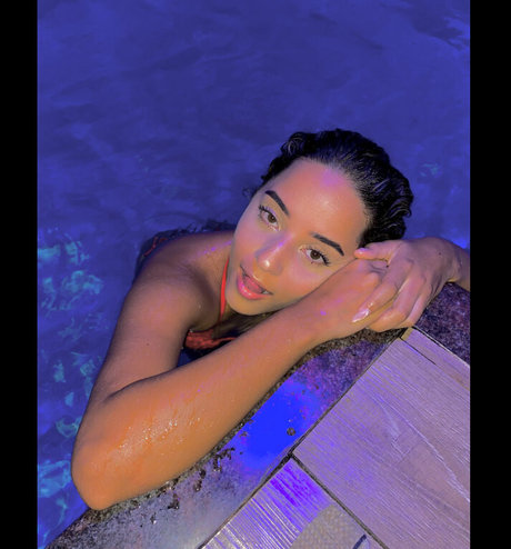 Carolina Missbella_ star pornographic gallery