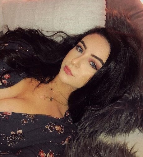 Jessica Taylor pornstar erotic gallery