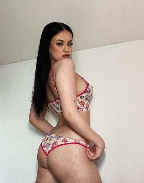 Mara Stanciu best star photo