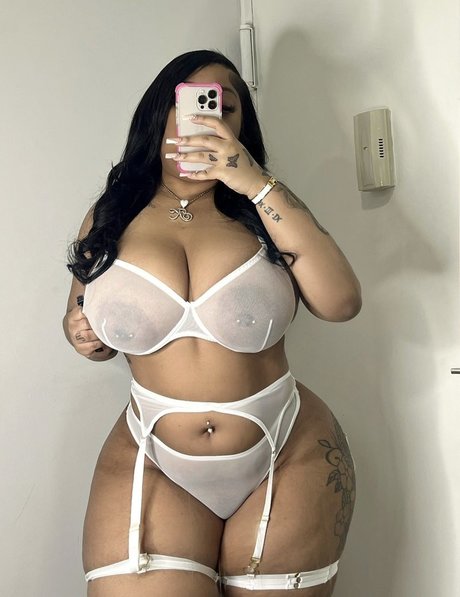 kinkykior adult model images