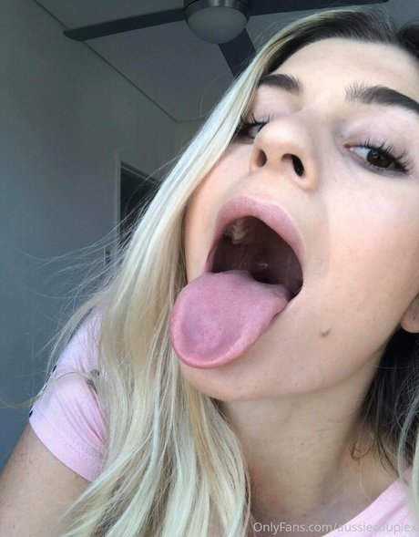 uncutsextapes pornstar naked galleries