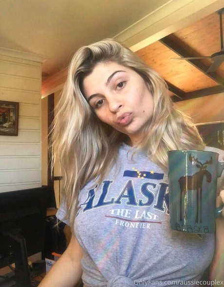 uncutsextapes hot model pics