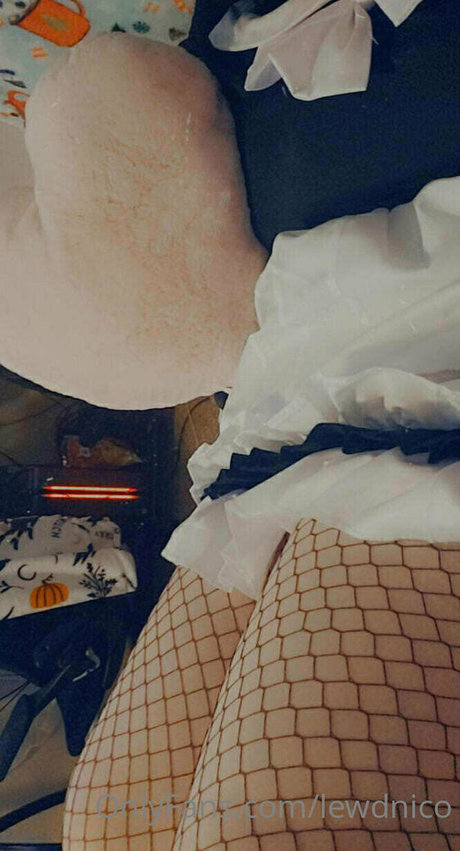 lewdnico high quality model image