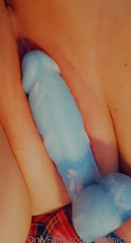 lewdnico model high quality photos