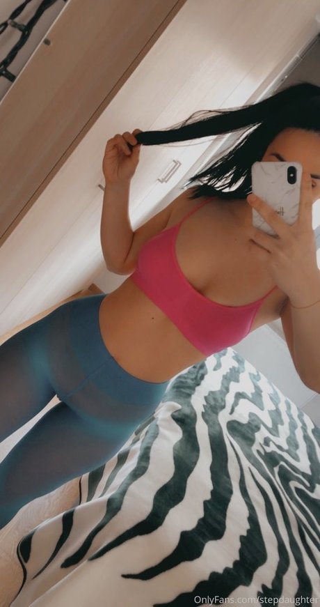 Stepdaughter exclusive model galleries