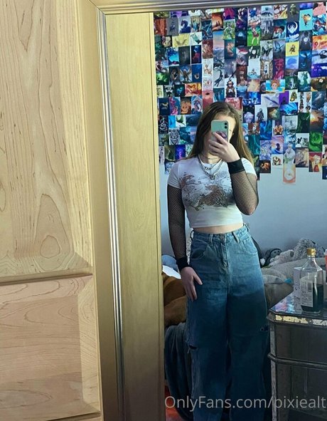 pixiealt star xxx image