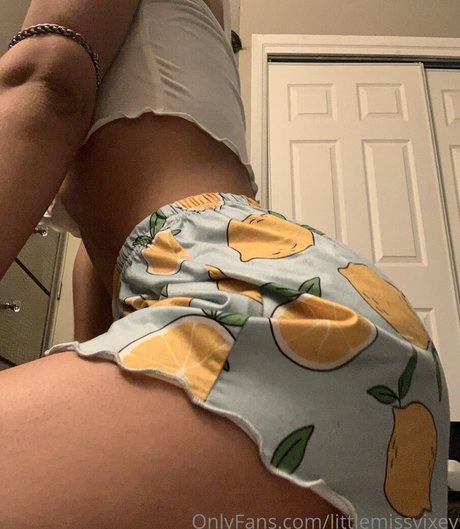 littlemissvixey hd model img