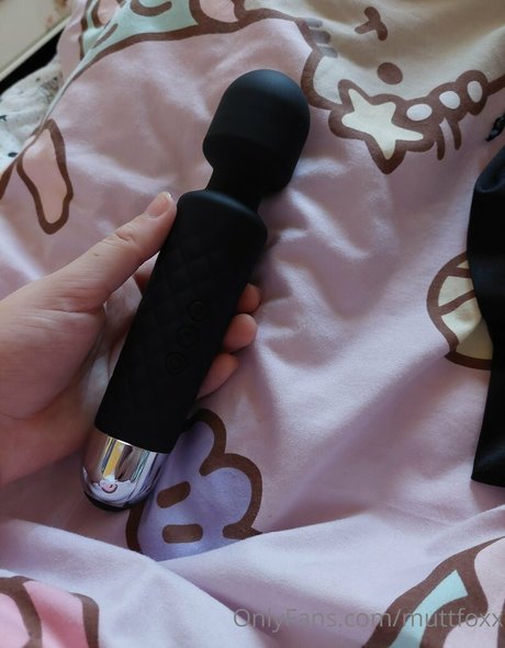 muttfoxx naked pornstar images