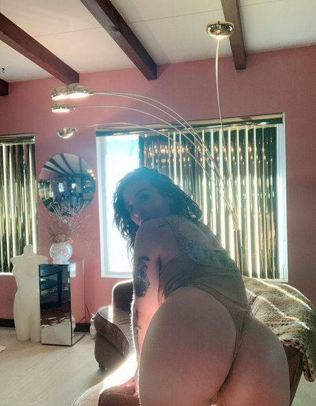 thesmuttymystic star pretty photos