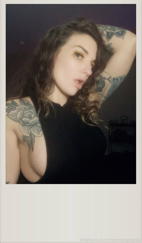 thesmuttymystic pornstar exclusive archive