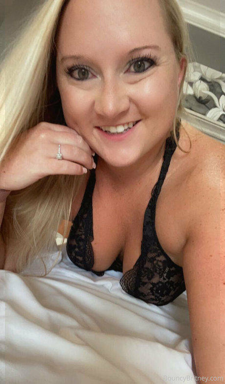 bbfans nude actress galleries