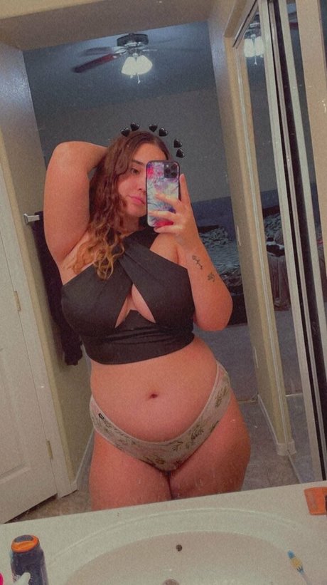 Goddess Ray nice pornstar img