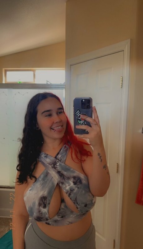 Goddess Ray model porn photos