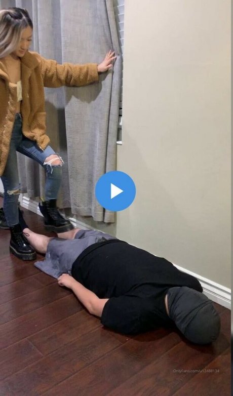 godessjny art model archive