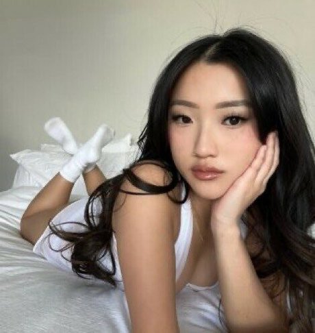 godessjny pornstar top picture