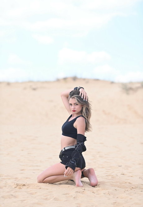 Anastasia Kosteniuk star perfect images