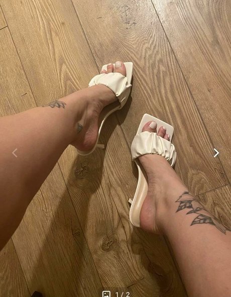 parisxhk pretty pornstar pics