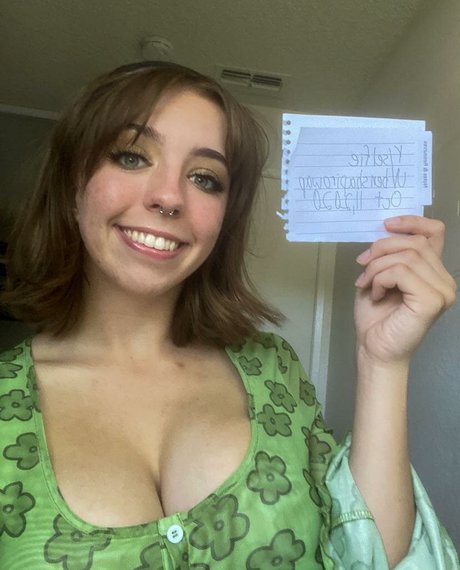 Mia applez beautiful pornstar gallery