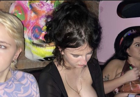 Alice S high quality model image