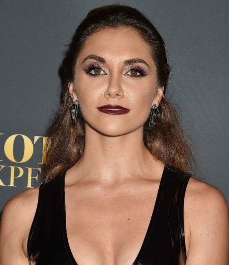 Alyson Stoner hd pornstar pictures