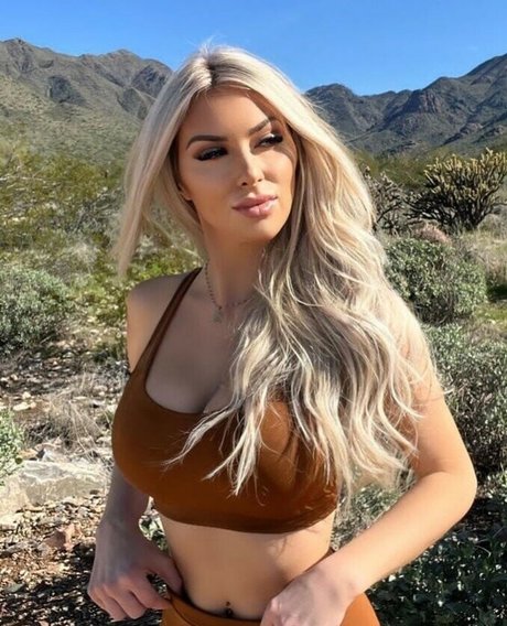 Kassi Jayde sex model img